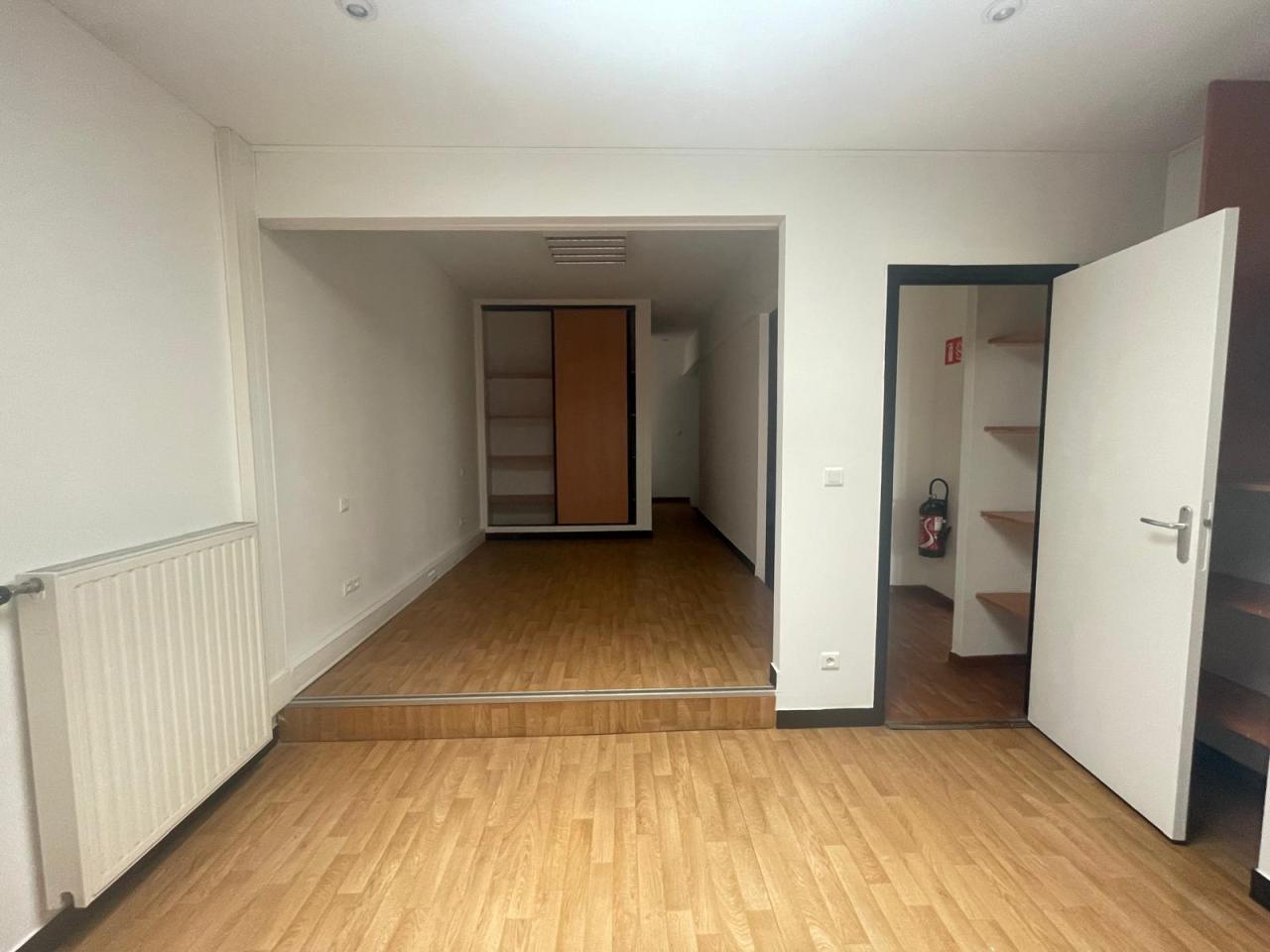 Local d'activité Lesquin 700m² Location local d'activité Lesquin Nord OLACT2419789 7